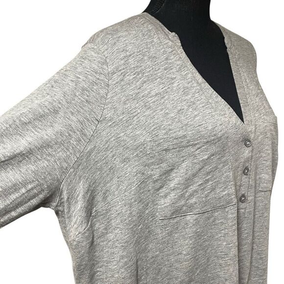 Torrid Heather Gray Vintage Slub V-Neck Top - Picture 3 of 7